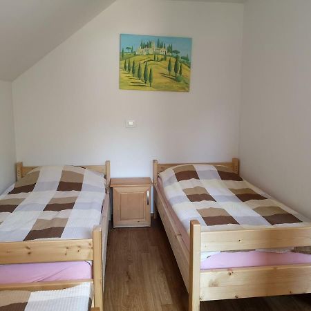 Apartments Trebušak Laze v Tuhinju Bagian luar foto