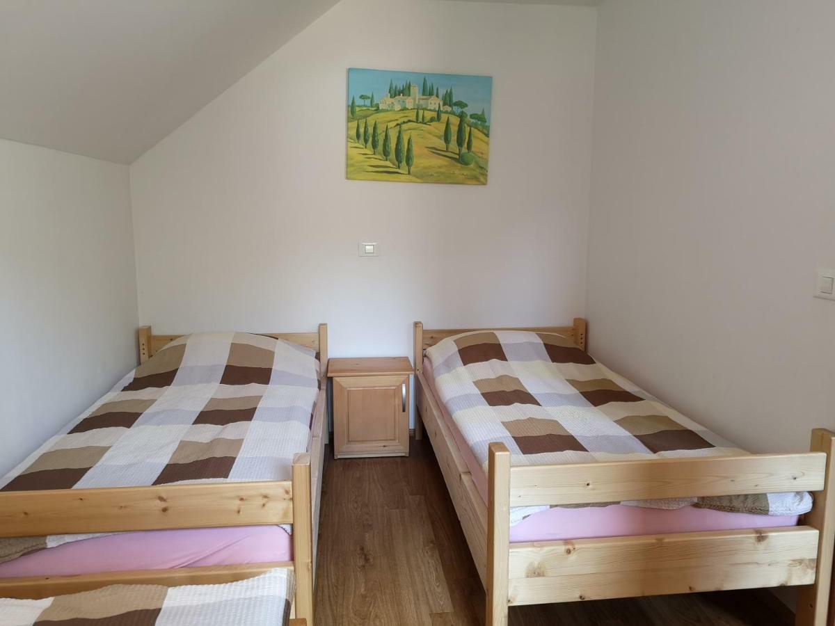 Apartments Trebušak Laze v Tuhinju Bagian luar foto